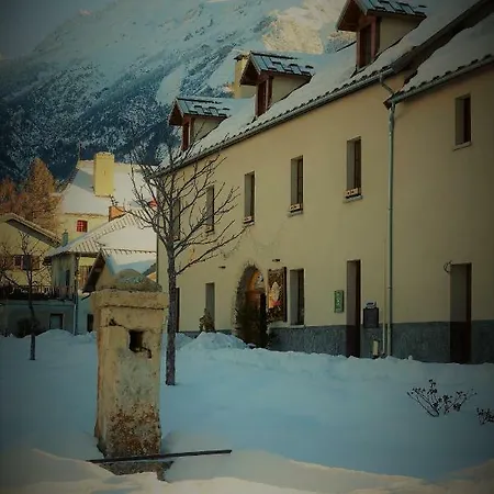 Le Rendez Vous De Vauban Gites & Spa Mont-Dauphin Exterior photo
